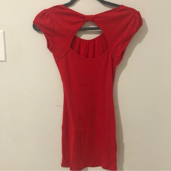 Express Vintage 90s Sexy Basic Tee - Picture 2 of 4